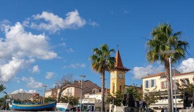 Wassersport und Freizeit am Meer in Cagnes-sur-Mer