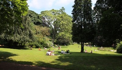 Was kann man mit Kindern in Mérignac unternehmen? Unsere Tipps für Ausflüge ins Grüne und wetterunabhängige Aktivitäten