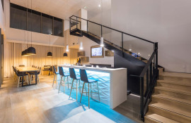 Aparthotel{Stadt} - {Name}
