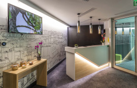 Aparthotel{Stadt} - {Name}