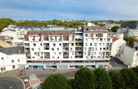 Aparthotel{Stadt} - {Name}