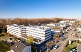 Aparthotel{Stadt} - {Name}