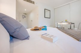 Aparthotel{Stadt} - {Name}