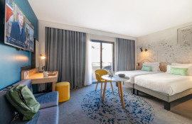 Aparthotel{Stadt} - {Name}