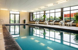Aparthotel{Stadt} - {Name}