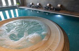 Aparthotel{Stadt} - {Name}