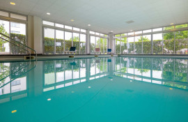 Aparthotel{Stadt} - {Name}
