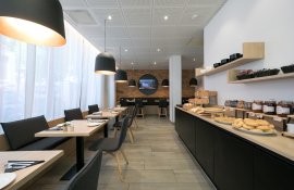 Aparthotel{Stadt} - {Name}