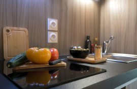 Aparthotel{Stadt} - {Name}