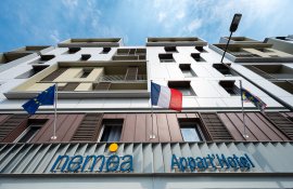 Aparthotel{Stadt} - {Name}