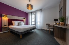 Aparthotel{Stadt} - {Name}
