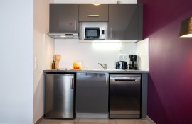 Aparthotel{Stadt} - {Name}