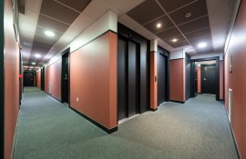 Aparthotel{Stadt} - {Name}