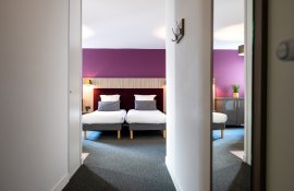 Aparthotel{Stadt} - {Name}