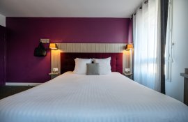 Aparthotel{Stadt} - {Name}