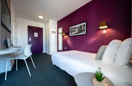 Aparthotel{Stadt} - {Name}