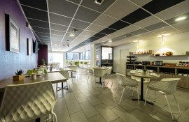 Aparthotel{Stadt} - {Name}