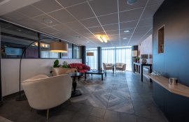 Aparthotel{Stadt} - {Name}