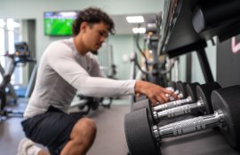 Aparthotel{Stadt} - {Name}