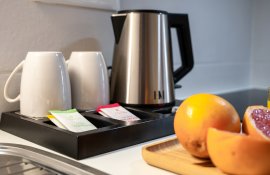 Aparthotel{Stadt} - {Name}