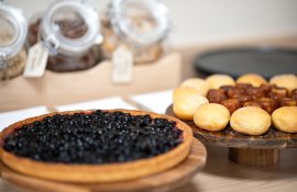 Aparthotel{Stadt} - {Name}