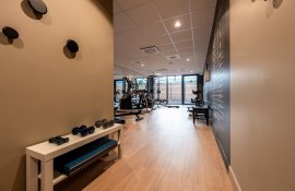 Aparthotel{Stadt} - {Name}