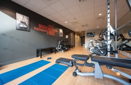 Aparthotel{Stadt} - {Name}