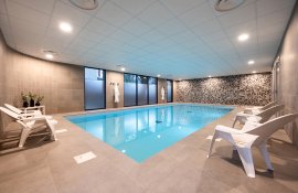 Aparthotel{Stadt} - {Name}