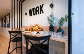 Aparthotel{Stadt} - {Name}