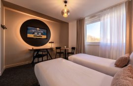 Aparthotel{Stadt} - {Name}