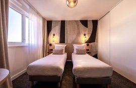 Aparthotel{Stadt} - {Name}