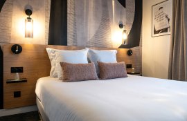 Aparthotel{Stadt} - {Name}