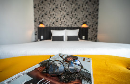 Aparthotel{Stadt} - {Name}
