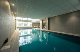 Aparthotel{Stadt} - {Name}