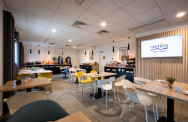 Aparthotel{Stadt} - {Name}