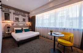 Aparthotel{Stadt} - {Name}