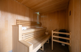 Aparthotel{Stadt} - {Name}