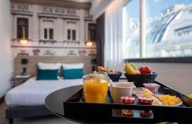 Aparthotel{Stadt} - {Name}