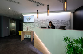 Aparthotel{Stadt} - {Name}