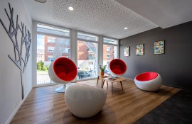 Aparthotel{Stadt} - {Name}