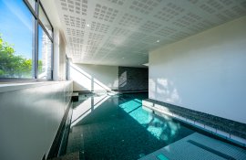 Aparthotel{Stadt} - {Name}