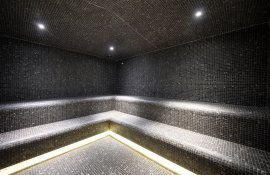 Aparthotel{Stadt} - {Name}